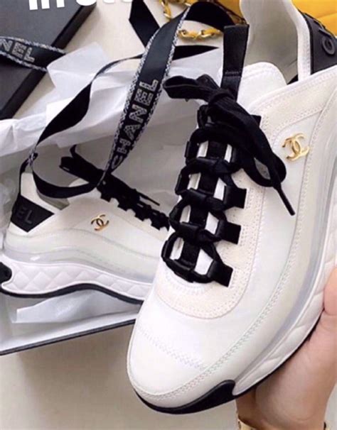 chanel sneaker 2023